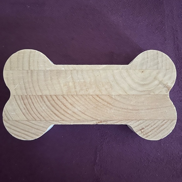 “Dog Kisses Fix Everything” Bone Shaped Wooden Decor - Picture 6 of 6